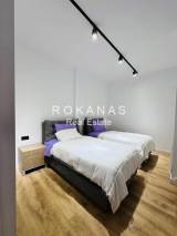 slide thumbnail
