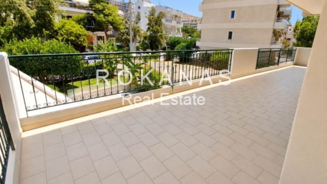 (Προς Ενοικίαση) Κατοικία Διαμέρισμα || Αθήνα Νότια/Γλυφάδα - 80 τ.μ, 2 Υ/Δ, 1.100€ 