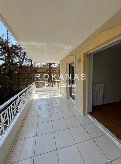 (Προς Ενοικίαση) Κατοικία Διαμέρισμα || Αθήνα Νότια/Γλυφάδα - 146 τ.μ, 4 Υ/Δ, 1.600€ 