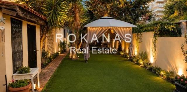(For Sale) Residential Apartment || East Attica/Voula - 166 Sq.m, 3 Bedrooms, 900.000€ 