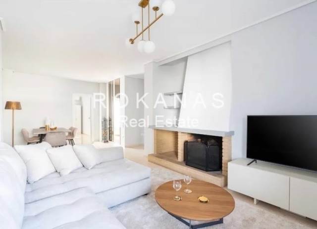 (For Sale) Residential Apartment || Athens South/Glyfada - 118 Sq.m, 3 Bedrooms, 650.000€ 