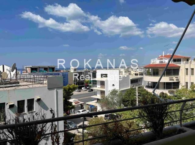 (For Sale) Residential Floor Apartment || Athens South/Glyfada - 218 Sq.m, 4 Bedrooms, 1.100.000€ 