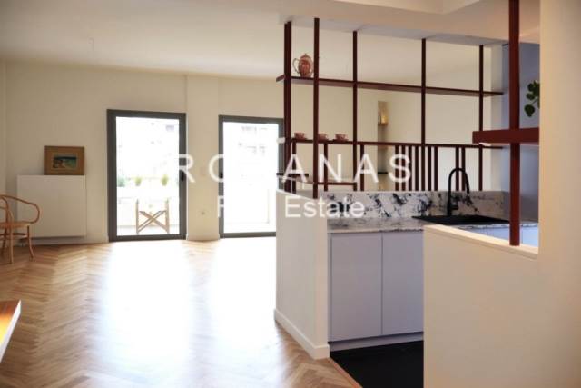 (For Sale) Residential Apartment || Athens South/Palaio Faliro - 95 Sq.m, 2 Bedrooms, 360.000€ 